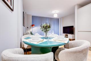 Amity Slawn by Artsy - Raynes Park - 5