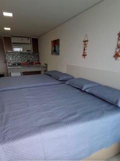 Laguna Beach Flat -205 - 9