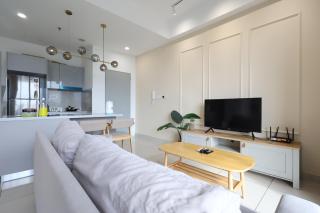 Trion KL By Paradgm Stay With Balcony - 4