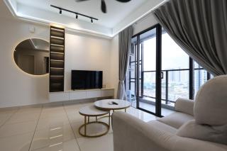 Trion KL By Paradgm Nest Stay Free Parking - 8