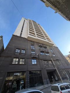 Family apartment on Koghbatsi street - 2