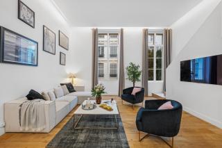 Jessicannes Hoche 4 min Palais Festival & Beaches - Cannes - 0