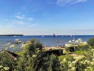 Panoramic Beach Retreat-By Traum - 2