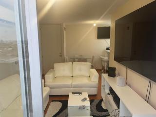 New Apartment near the airport with parking - 8