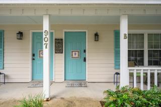 Charming Port Royal Duplex – Walk to Shops, Dining & Sands Beach - 3