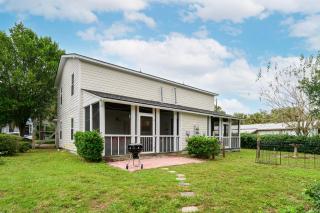 Charming Port Royal Duplex – Walk to Shops, Dining & Sands Beach - 1