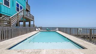 Waterfront Escape w Views Shared Pool Boat Dock Orange Crush by AvantStay - 5