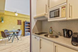 1001 Night 2BR - Gym - Parking - 7