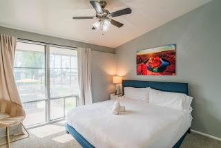 Spacious 2 Bedroom, 2 Bath, Pool, Free Parking, Gym - 7