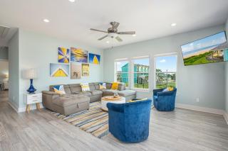 1 Naut On Call home - 5