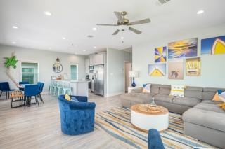 1 Naut On Call home - 3