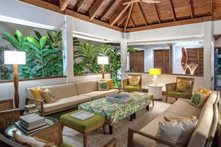 Canoe Cove 7BDR Villa Awe-Inspiring Caribbean Views - 4