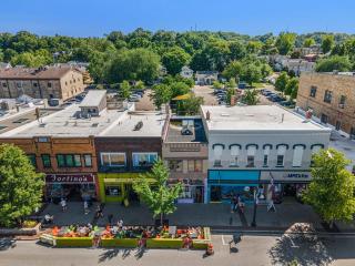 Love Mi Getaway – Downtown Loft • Deck • Rooftop Views ➠ 110 - 7