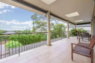 Yeovil House with Pool and Tennis Court - 6