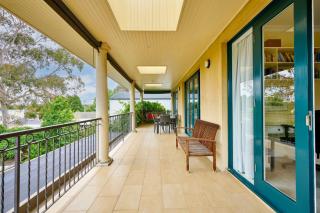 Yeovil House with Pool and Tennis Court - 4