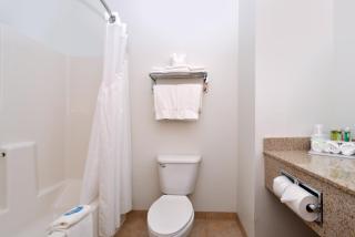 Holiday Inn Express Hotel & Suites Omaha West by IHG - Omaha - 7