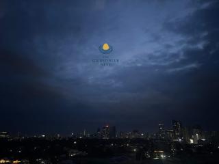 The Gilded Blue Nest - 0