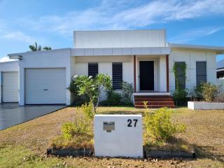 Fully Furnished Designer Home Rental in Idalia - 9