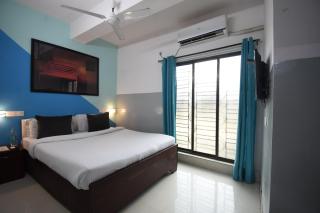 Super OYO 82026 BANGUR INN - 7