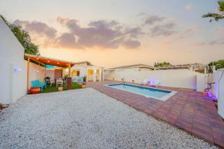 Cozy House Aruba - 2