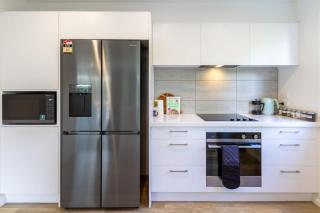 Games Room Escape, Pool Table, Ping Pong & Air Con - 8