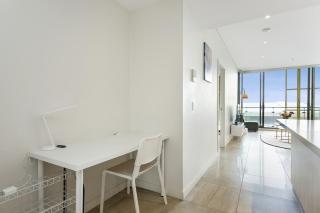 CBD 2BR Apartment Fireworks - Sydney - 4