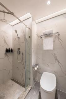 Orange crystal Shanghai Lujiazui Expo Center - 7