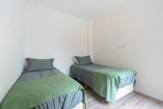 Perón Rent-16 Hospitales - Buenos Aires - 0