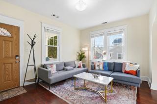 DC Area Bungalow Near Shops and Dining home - 9