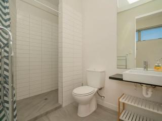 Hosts on the Coast Taranui's Nest - 5