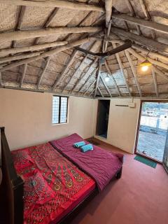 Adhya HomeStay Hampi Kaddirampura - 2