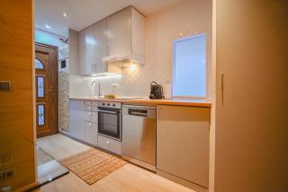 Escapada Natural con Parking, Vistas y Jardín - 4