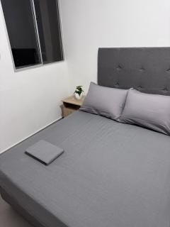 Comodo Apartamento con Ubicacion Central - 8