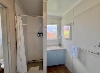 Mountain View Motel - 1