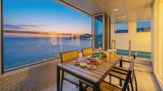 Pohang Etoile Poolvilla - 5