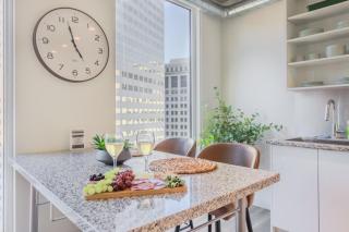 Skyline Sanctuary - 8