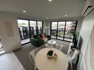 Modern Central City Apartment - 8