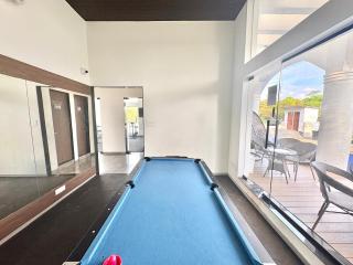 Candolim 2BHK Family Apartment with Mangrove View & Pool - Near Beach - 2