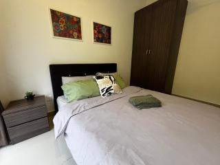 Palas Horizon Kea Farm 2-9 pax 180 View Cameron - 9