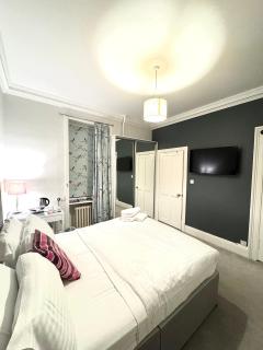 West Coates Mansion - 4