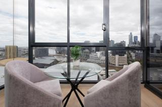 Skyline Outlook - Free Parking, Pool & Gym - 5