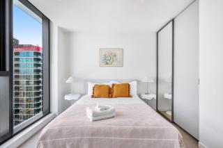Spencer Loft with Pool & Gym Access - Melbourne - 3