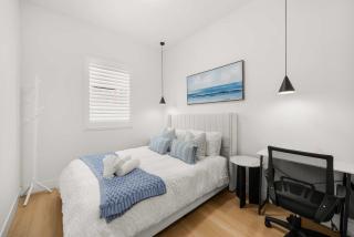 Marbella Lane - Cityside Haven w Touch of Charm - 6