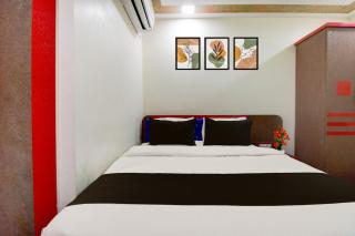 Super Townhouse Lake Town Clock Tower Formerly Crown Comfort - 3