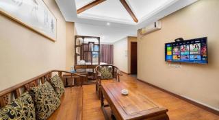 BOOK PAVILION HOTEL - 1