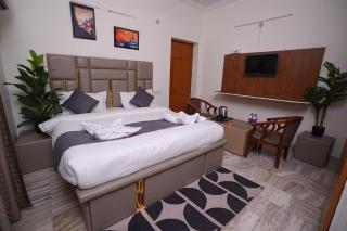 Hotel O by OYO RVS SQUARE - 4