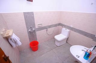 Hotel O by OYO RVS SQUARE - 6