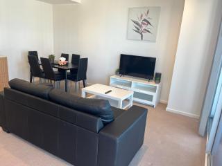 Tasha's Apartments on Morphett - 9