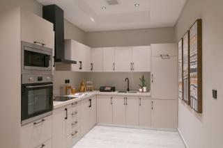 New 3 Bedroom Luxury Apartment - 6