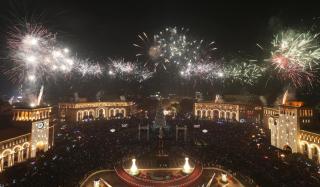 Premium apartment on Byuzand 17 with big balcony - 9